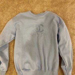 Crewneck